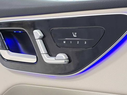 Certified 2026 Mercedes-Benz GLC 300 4MATIC image 23