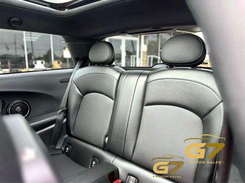 Used 2017 MINI Cooper S FWD image 11