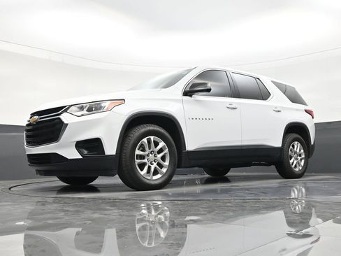 Used 2020 Chevrolet Traverse LS FWD image 20