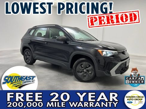 Used 2025 Volkswagen Taos S FWD image 1