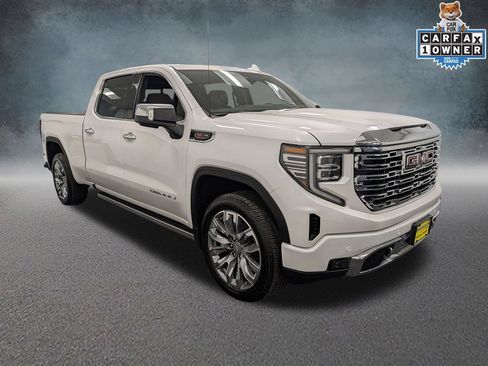 Used 2025 GMC Sierra 1500 Denali w/ Denali Reserve Package AWD/4WD image 3