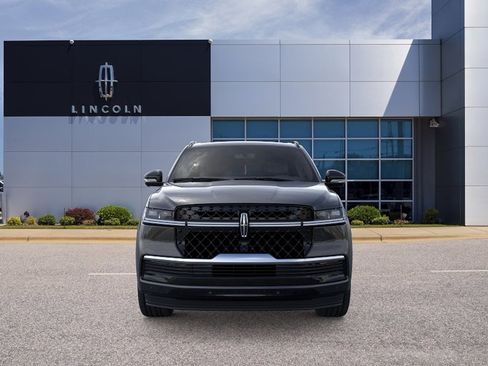 New 2026 Lincoln Navigator L Reserve w/ Jet Appearance Package AWD/4WD image 6