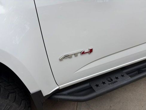 Used 2021 GMC Canyon AT4 w/ Driver Alert Package AWD/4WD image 11