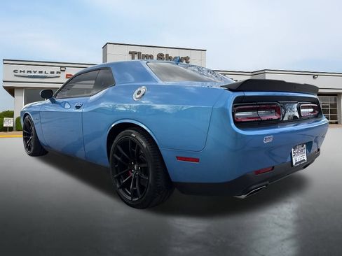 Used 2023 Dodge Challenger R/T w/ Plus Package image 3