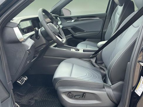 New 2026 Volkswagen Tiguan SE R-Line AWD/4WD image 21