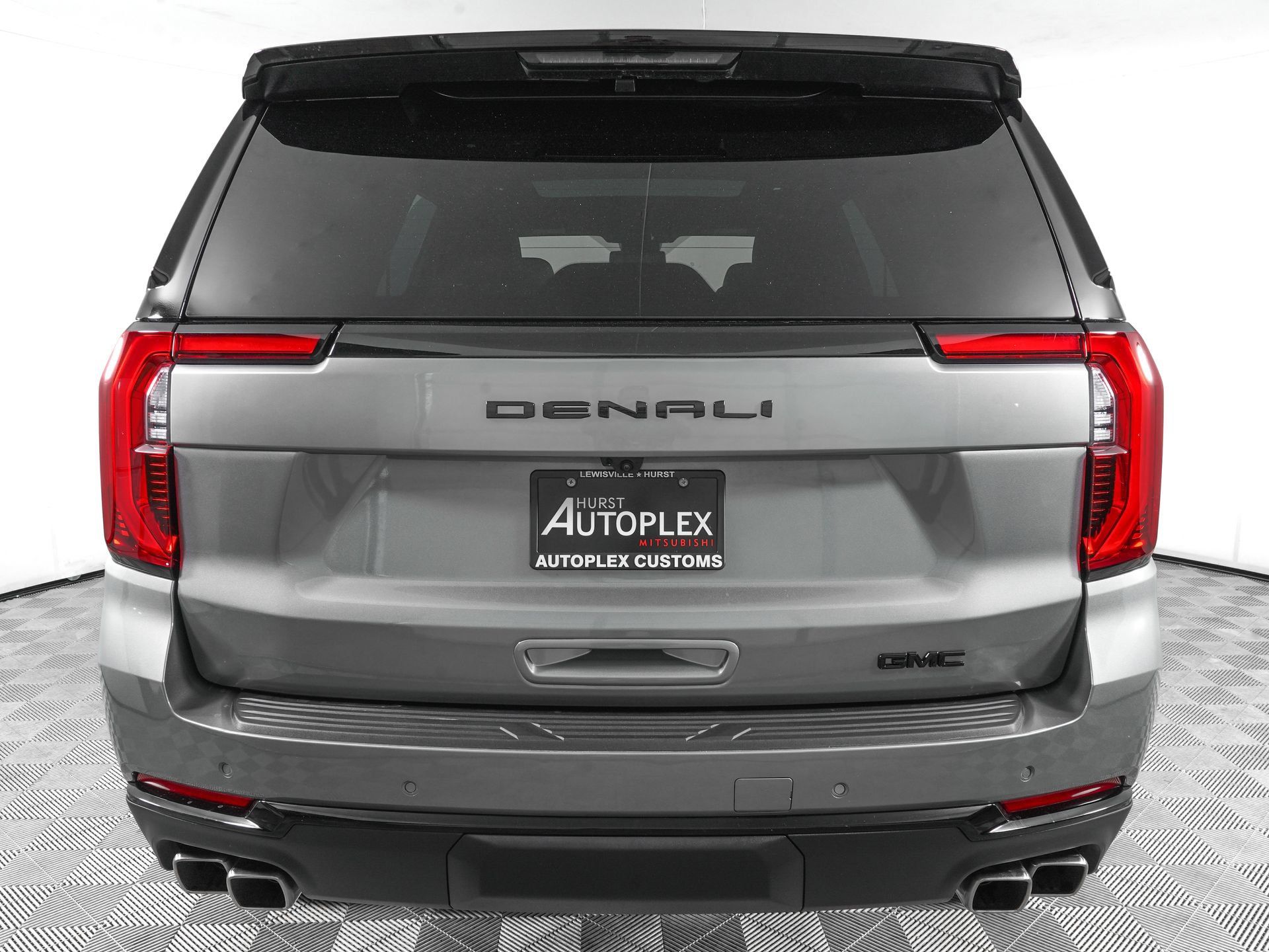 Used 2026 GMC Yukon Denali w/ Sun & Power Step Package AWD/4WD image 6