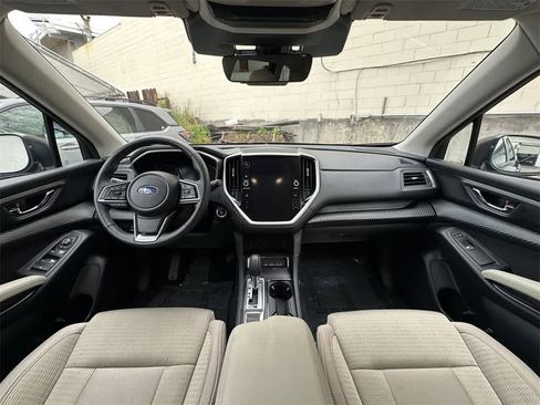 Certified 2025 Subaru Ascent Premium image 10