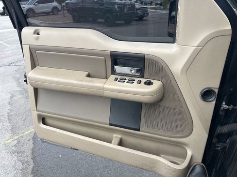 Used 2005 Ford F150 XLT AWD/4WD image 18