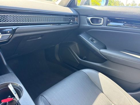 Certified 2024 Honda Civic EX-L image 14
