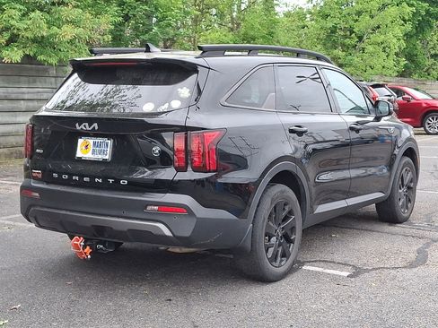 Certified 2022 Kia Sorento S AWD/4WD image 4
