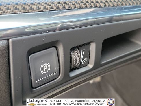 Certified 2020 Cadillac XT5 Sportv w/ LPO, Floor Liner Package image 38