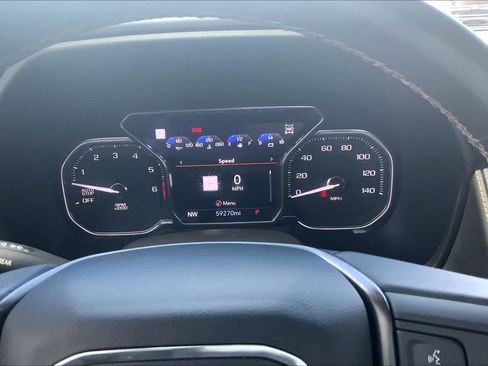 Used 2021 GMC Yukon XL AT4 w/ AT4 Premium Plus Package AWD/4WD image 23