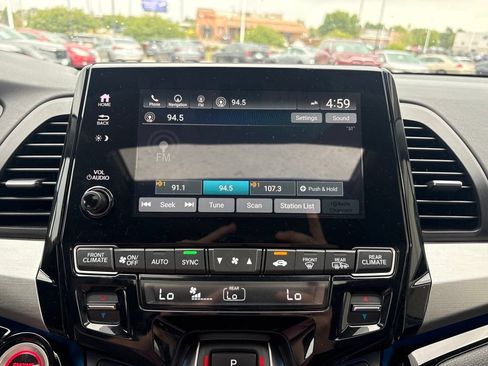 Used 2023 Honda Odyssey Touring image 22