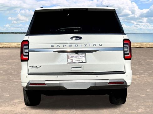 Used 2023 Ford Expedition Platinum RWD image 6