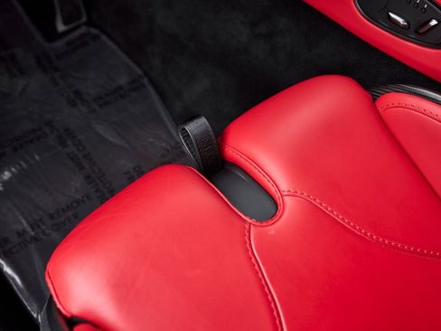 Used 2023 Aston Martin V12 Vantage image 41