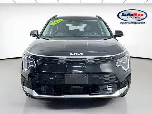 Used 2023 Kia Niro Wind w/ Wind Preserve Package FWD image 6