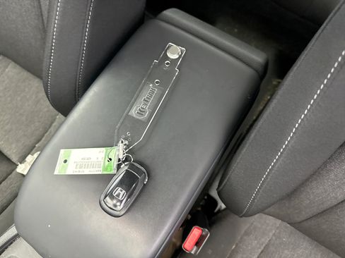 Used 2023 Honda Accord EX image 9