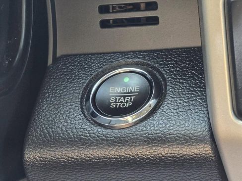 Used 2019 Ford F250 Lariat w/ Lariat Ultimate Package image 21