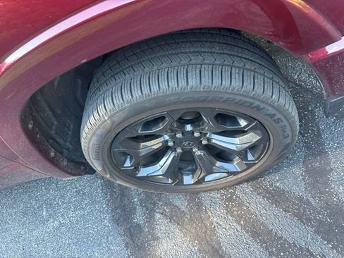 Used 2022 RAM 1500 Limited AWD/4WD image 16