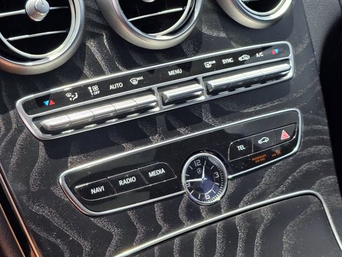 Used 2019 Mercedes-Benz C 300 Sedan image 29