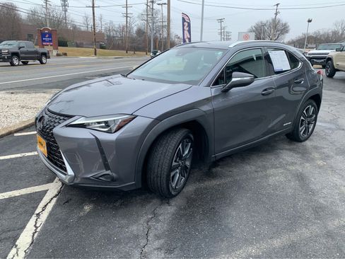 Used 2020 Lexus UX 250h w/ Accessory Package image 3