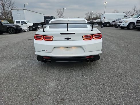 Used 2019 Chevrolet Camaro ZL1 image 6
