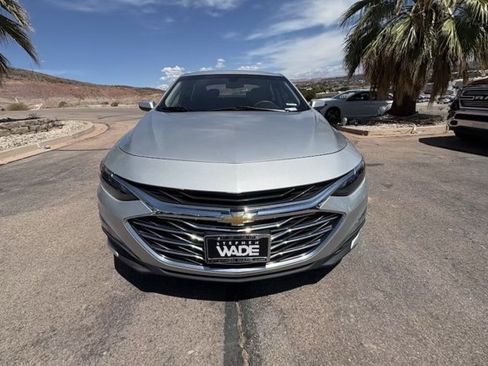 Used 2022 Chevrolet Malibu LT FWD image 8