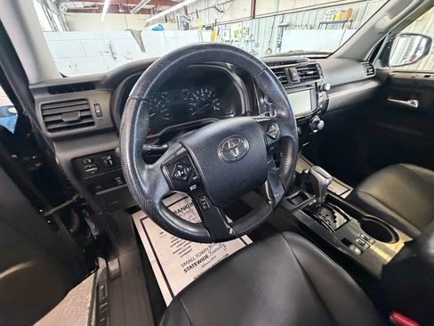 Used 2019 Toyota 4Runner SR5 Premium AWD/4WD image 12