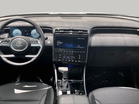 Certified 2024 Hyundai Tucson SEL w/ Convenience Package FWD image 16
