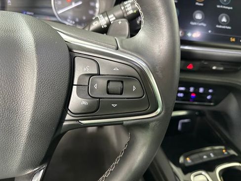 Used 2023 Buick Envision Essence image 16