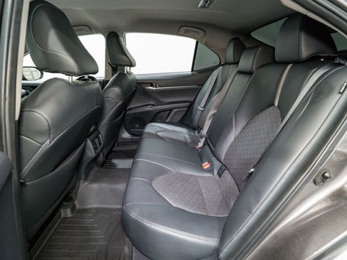 Used 2024 Toyota Camry XSE image 31