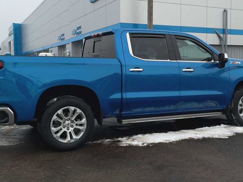 Certified 2022 Chevrolet Silverado 1500 LTZ image 2