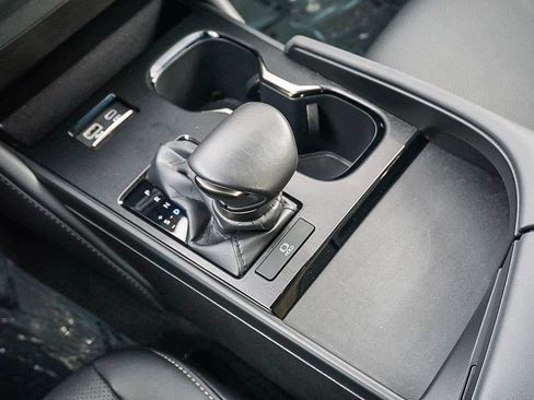 Used 2025 Lexus ES 350 w/ Accessory Package (Z2) FWD image 24