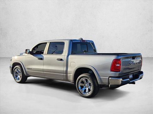 Used 2025 RAM 1500 Big Horn AWD/4WD image 7