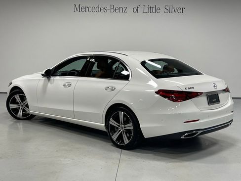 Used 2025 Mercedes-Benz C 300 4MATIC Sedan image 3