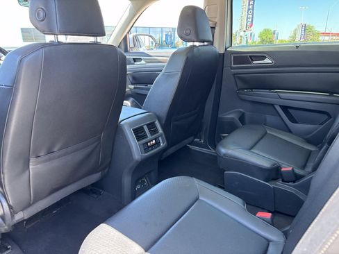Used 2019 Volkswagen Atlas SEL FWD image 15