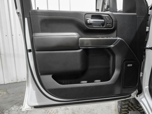 Used 2020 GMC Sierra 2500 AT4 w/ AT4 Premium Package image 42