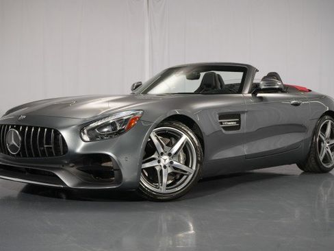 Used 2018 Mercedes-Benz AMG GT Roadster image 5