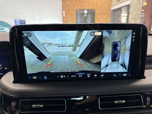 New 2026 Lincoln Aviator Reserve w/ Jet Appearance Package AWD/4WD image 24