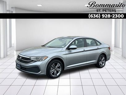 Used 2023 Volkswagen Jetta SE w/ Panoramic Sunroof Package