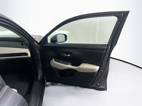 Used 2025 Honda HR-V LX image 30
