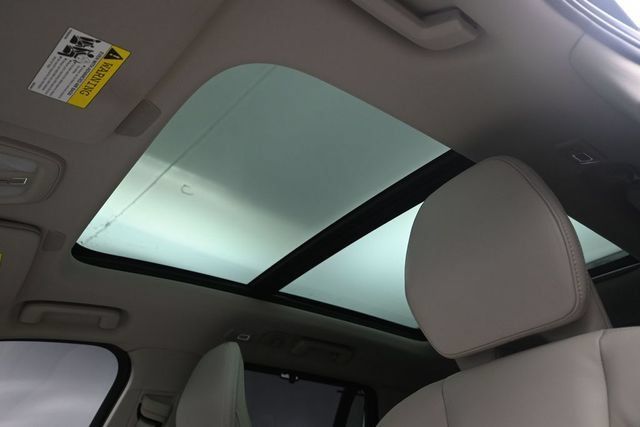 Certified 2023 Volvo XC90 B6 Ultimate w/ Protection Package Premier AWD/4WD image 19