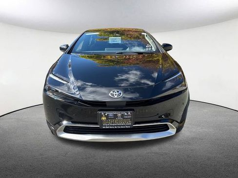 New 2026 Toyota Prius Plug-In Hybrid FWD image 4