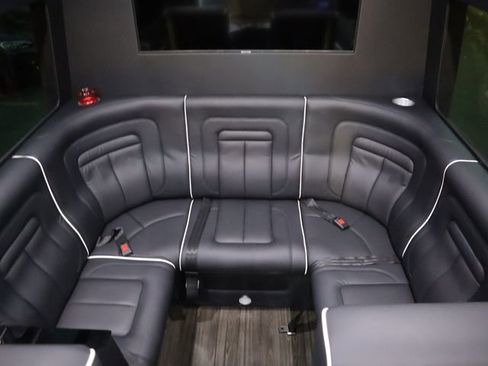 Used 2021 Mercedes-Benz Sprinter 3500 image 49