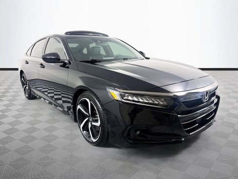 Used 2022 Honda Accord Sport image 1