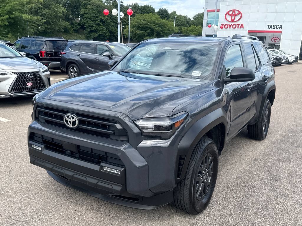 Used 2025 Toyota 4Runner SR5 AWD/4WD image 3