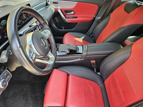 Used 2022 Mercedes-Benz A 220 image 9