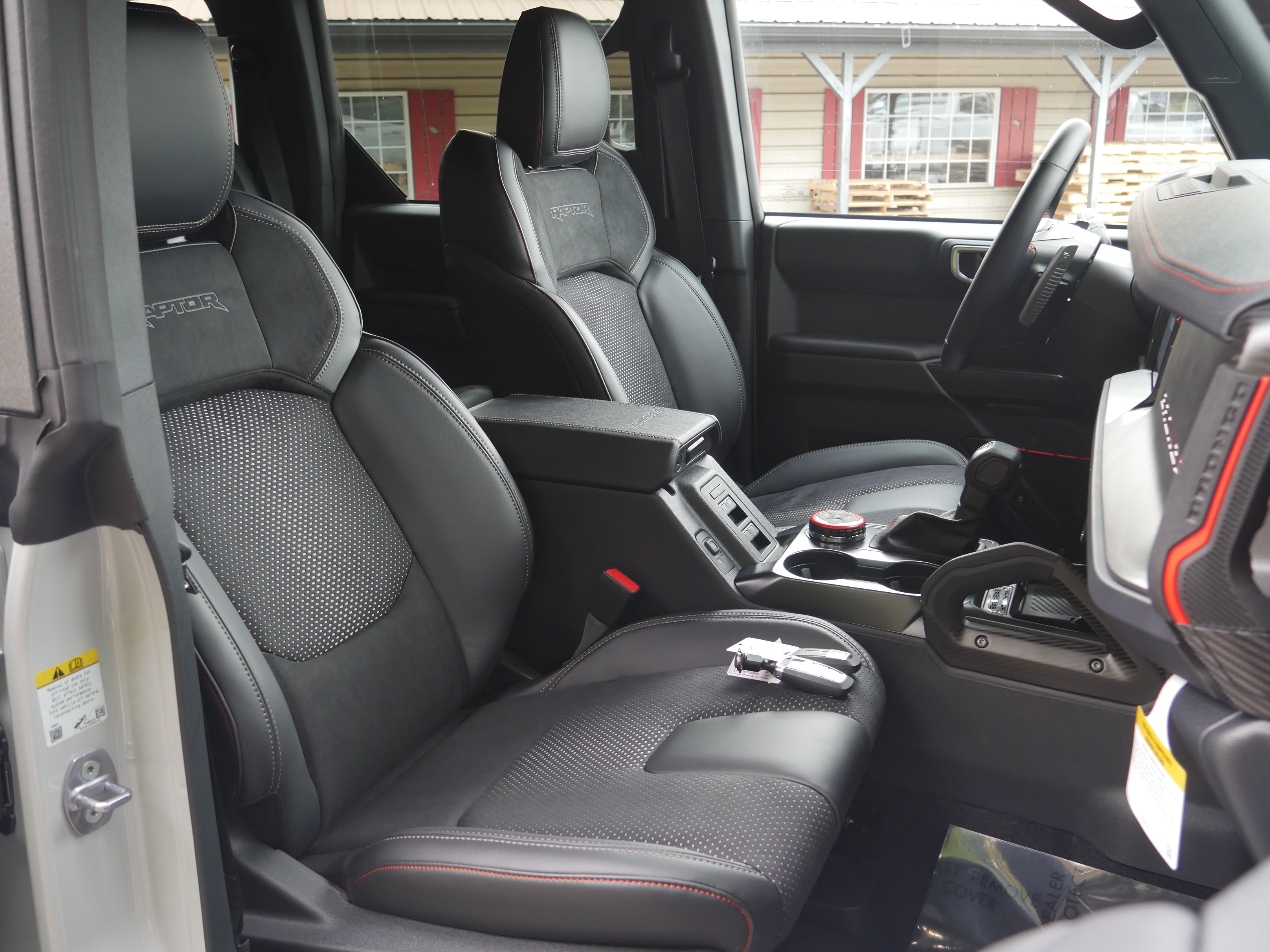 New 2026 Ford Bronco Raptor w/ Interior Carbon Fiber Pack AWD/4WD image 33