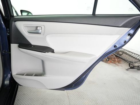 Used 2017 Toyota Camry SE FWD image 38