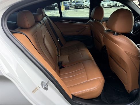 Used 2019 BMW 540i w/ Convenience Package RWD image 11